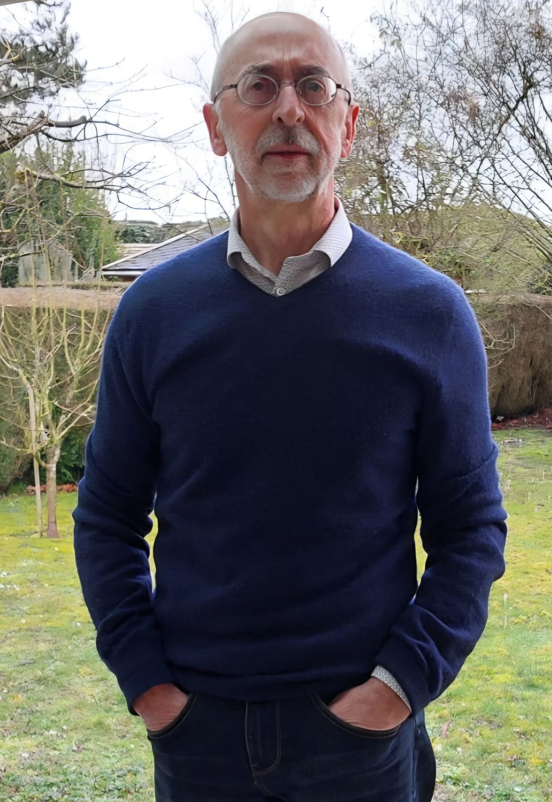 PRESENTATION DE NOTRE EQUIPE 